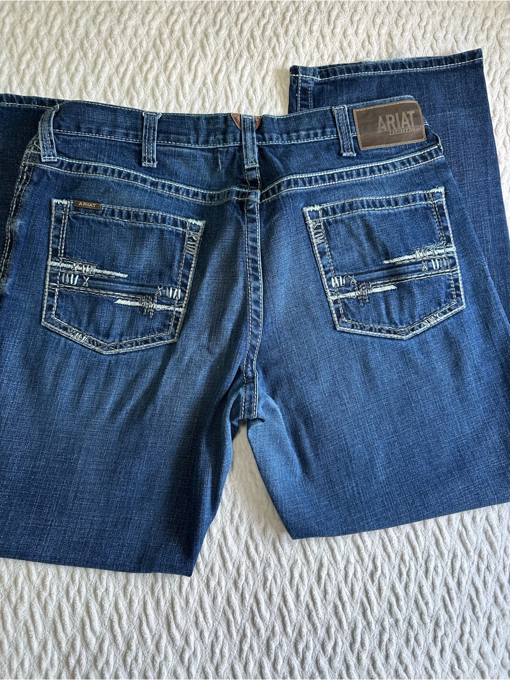 Ariat Men's Dark Blue Distressed Relaxed Jeans
